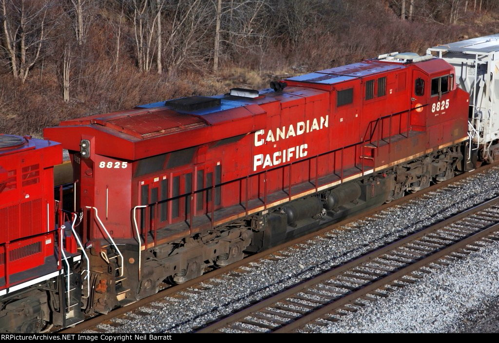 CP 8825